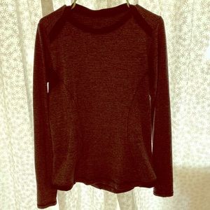 Swiftly Speed (?) Long sleeve, grey/ black stripe